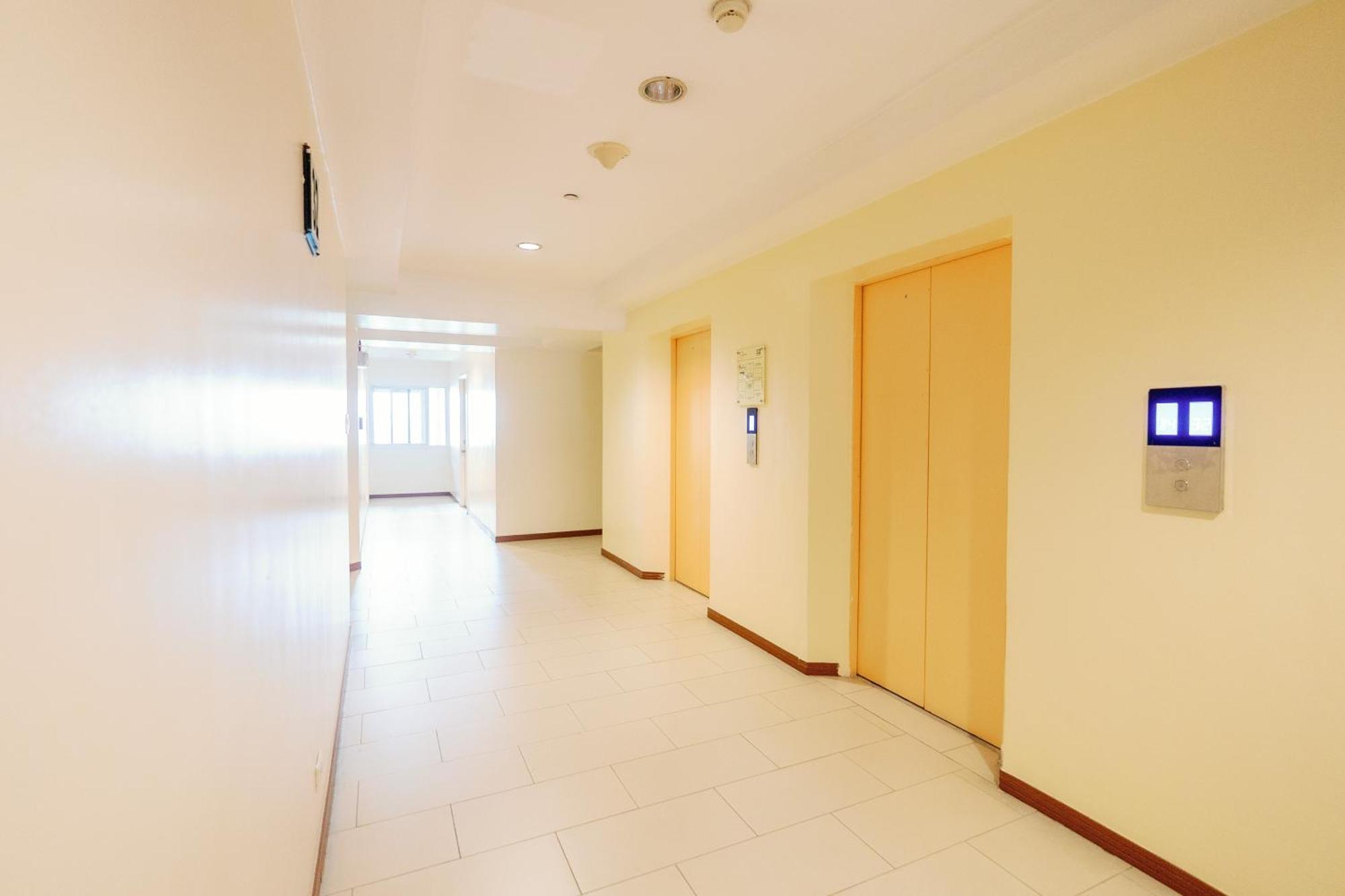 Cozy 2-Bedroom At South Of Market Soma Bgc Near Sm Aura, Market! Market! & Bonifacio High Street Taguig Buitenkant foto