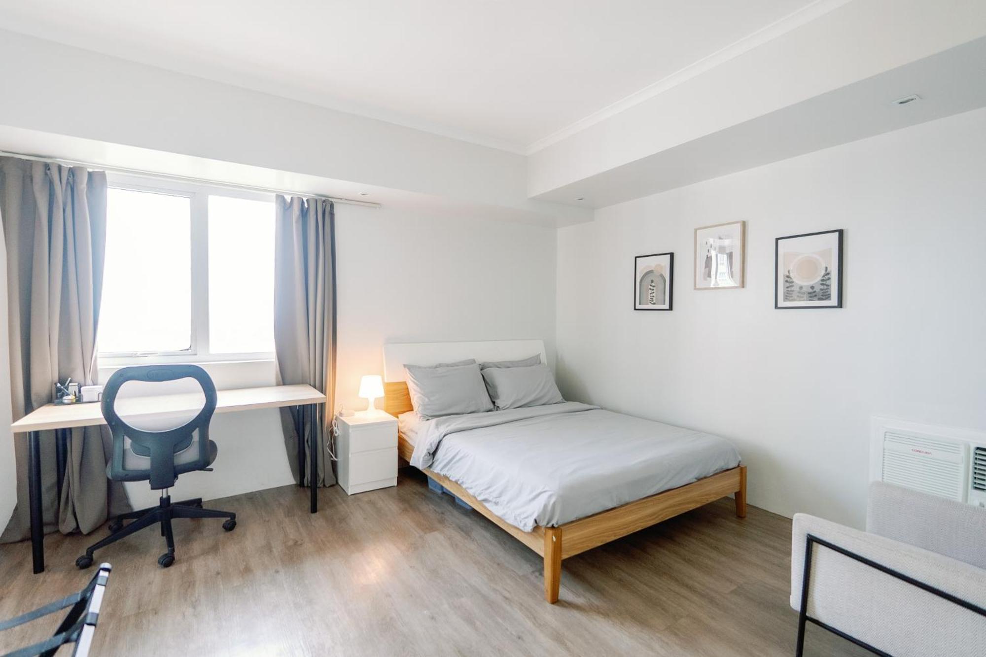 Cozy 2-Bedroom At South Of Market Soma Bgc Near Sm Aura, Market! Market! & Bonifacio High Street Taguig Buitenkant foto